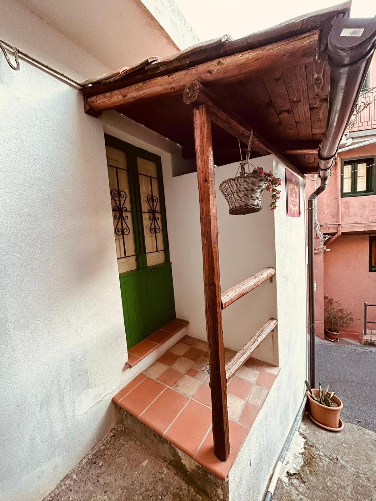 Albergo Diffuso Borgo Santa Caterina "Vintage" Castiglione De Sicilia Phòng bức ảnh