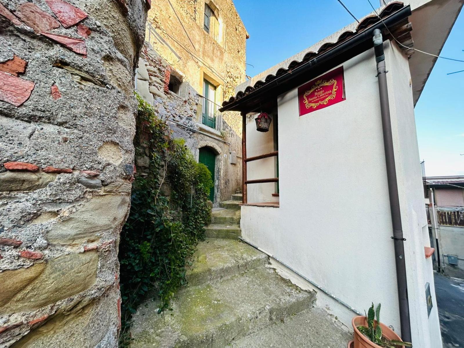 Albergo Diffuso Borgo Santa Caterina "Vintage" Castiglione De Sicilia Phòng bức ảnh